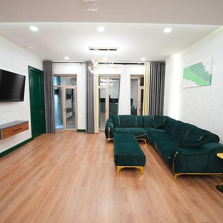 Avant Hotel Tashkent Pool&Spa Екстериор снимка