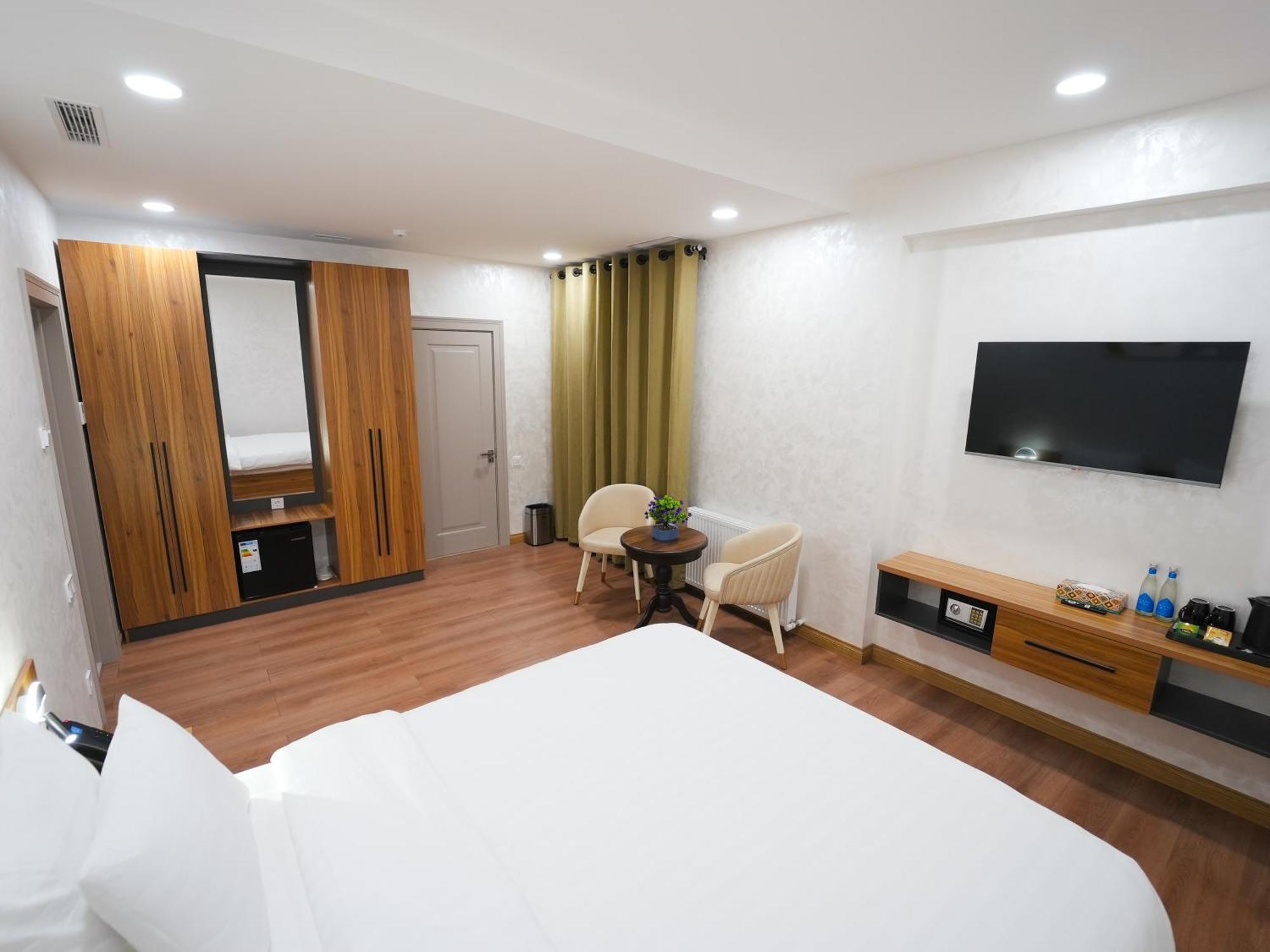 Avant Hotel Tashkent Pool&Spa Екстериор снимка
