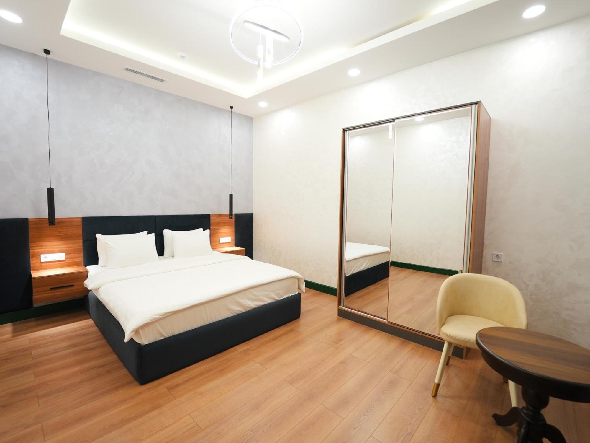Avant Hotel Tashkent Pool&Spa Екстериор снимка