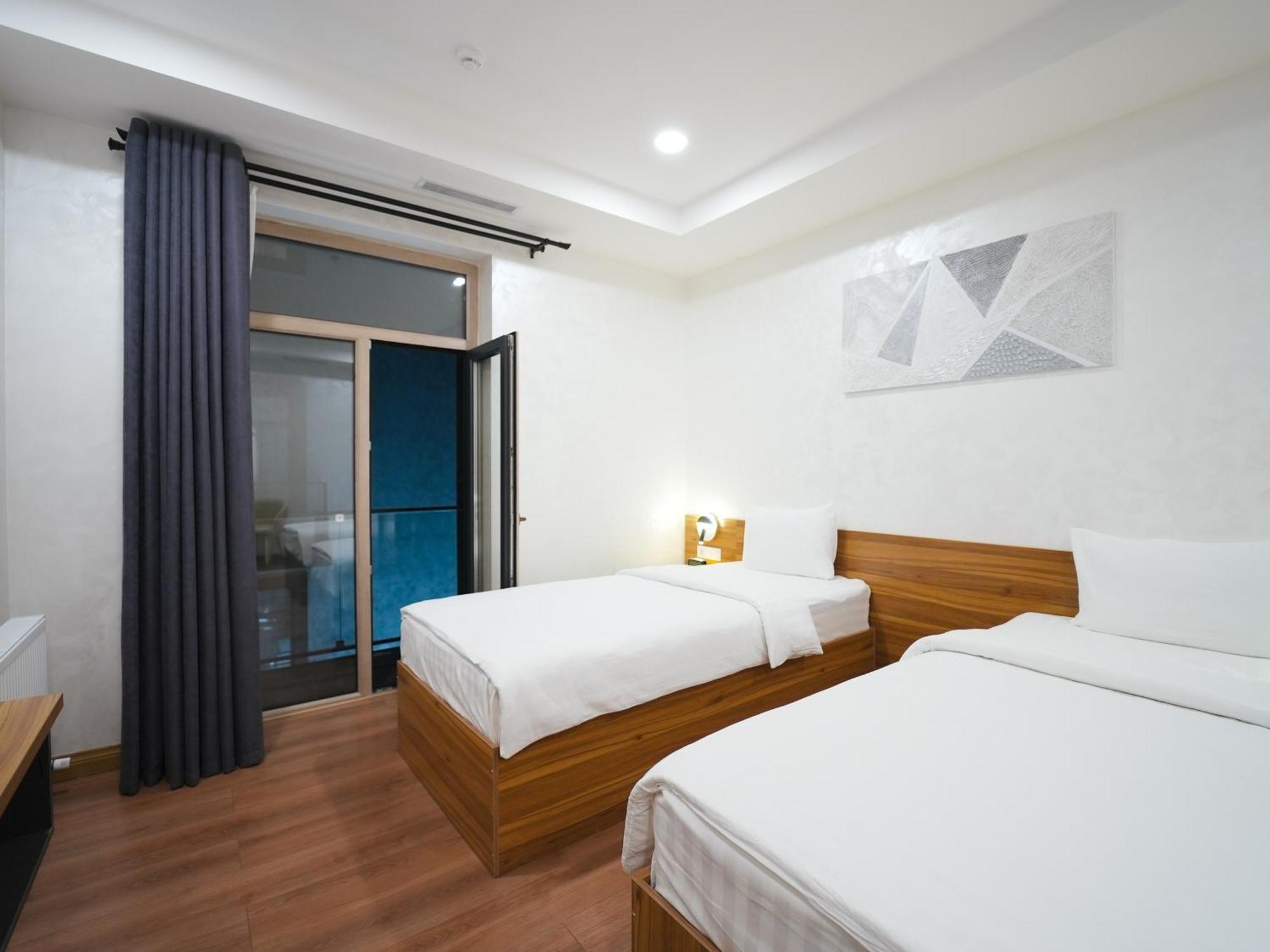 Avant Hotel Tashkent Pool&Spa Екстериор снимка