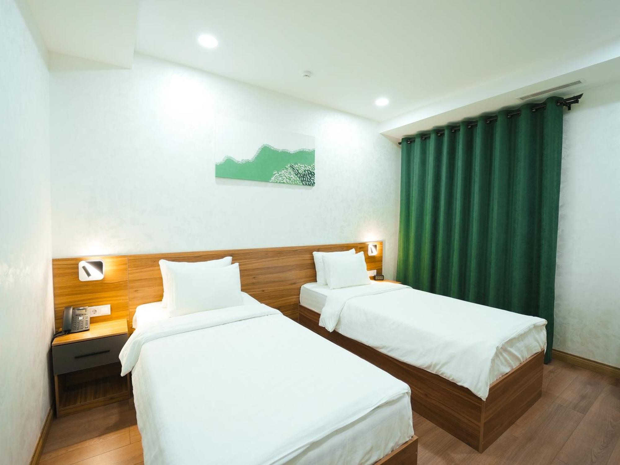 Avant Hotel Tashkent Pool&Spa Екстериор снимка